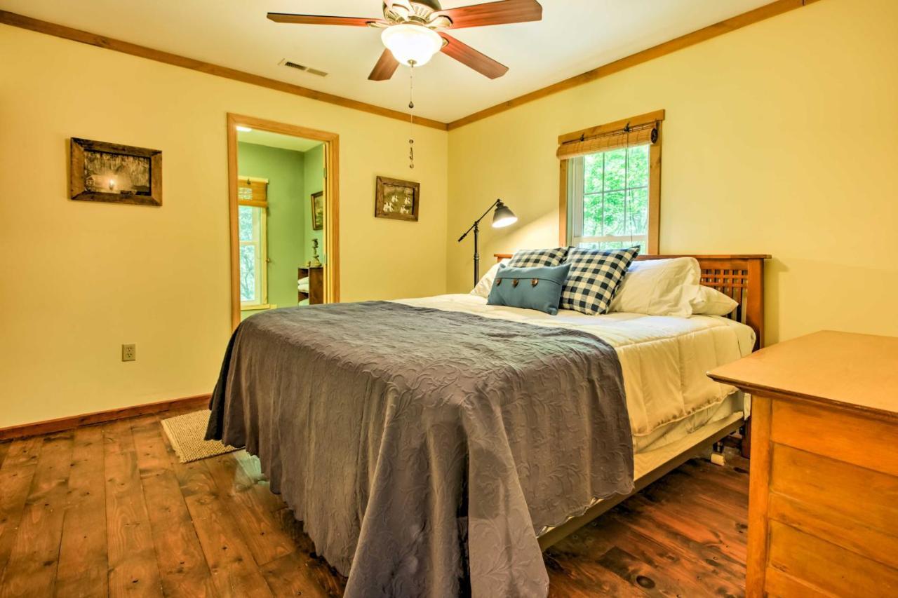 Clearwater Cabin On 10 Acres With Trout Stream! Monterey Extérieur photo